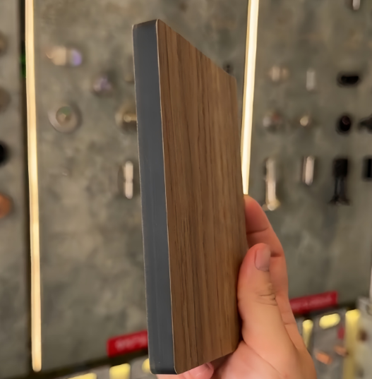 Συμπαγές Laminate