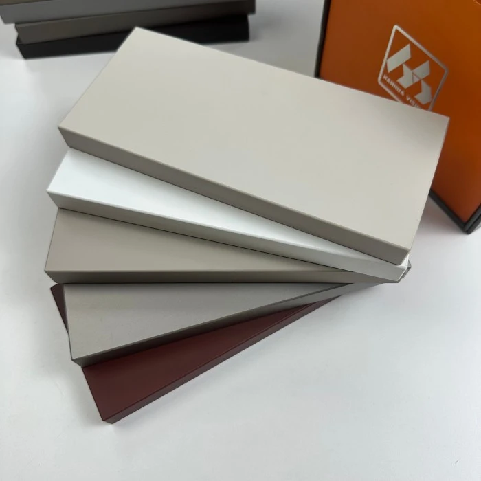 Ματ Αδιάβροχο Laminate PET